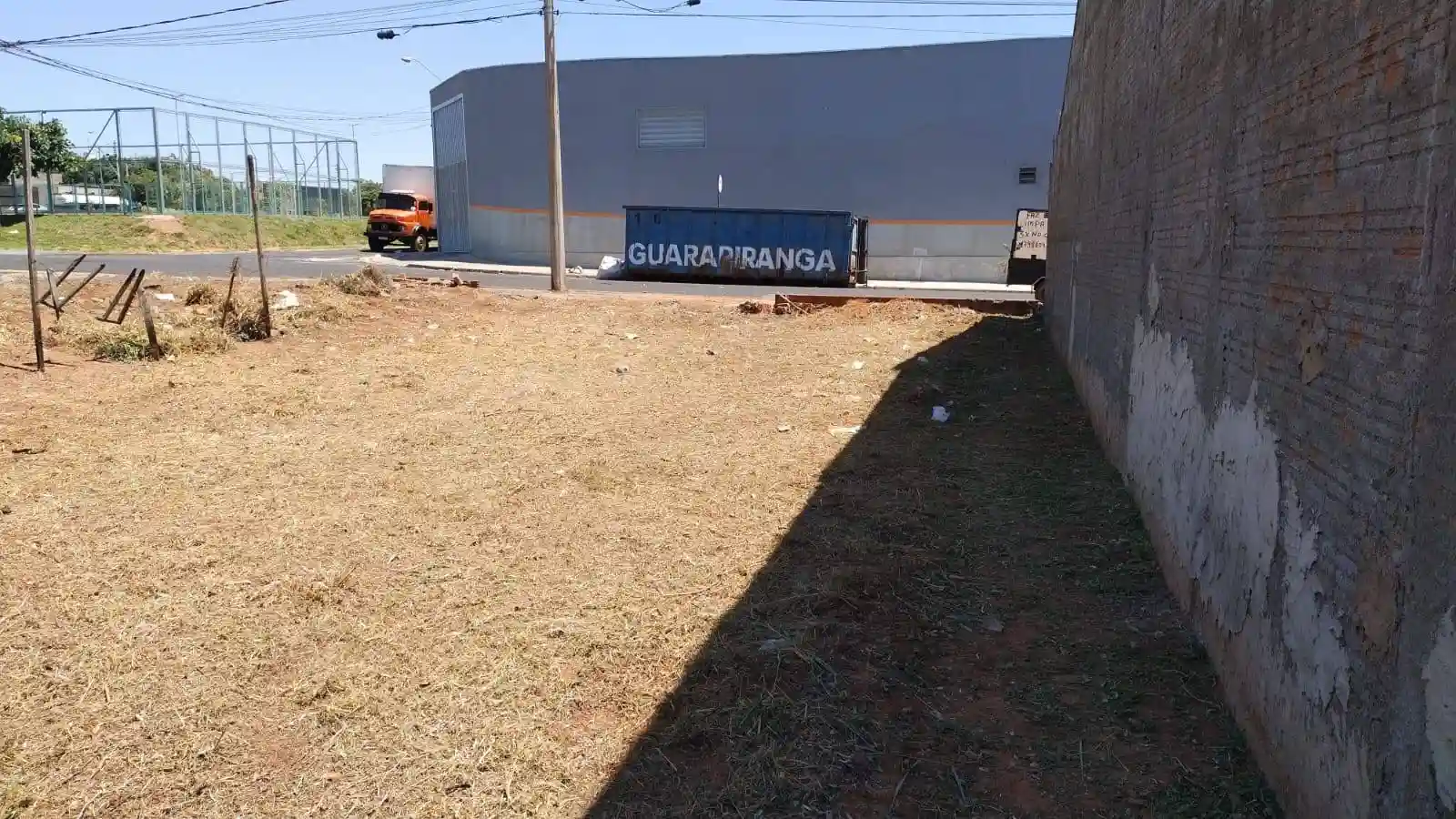 Terreno / Lote / Condomínio  à venda, 200m² — foto 3 de 5