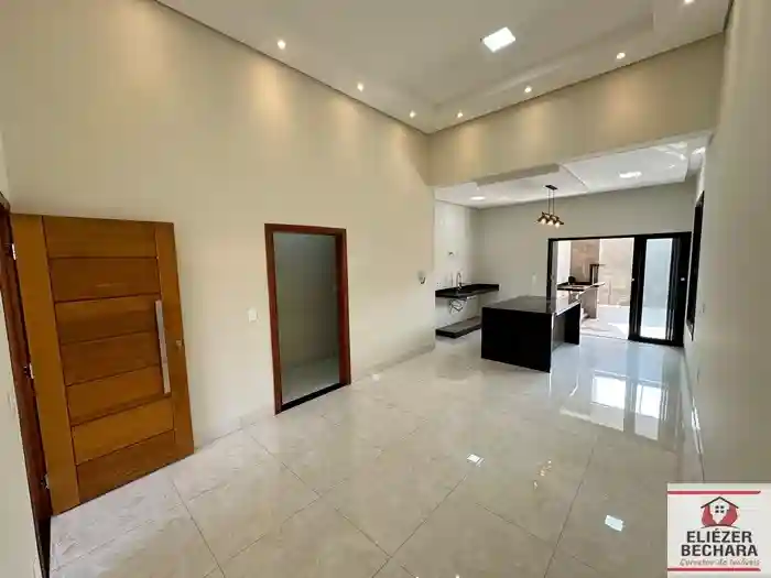 Casa com 3 quartos à venda, 124m² — foto 1 de 23