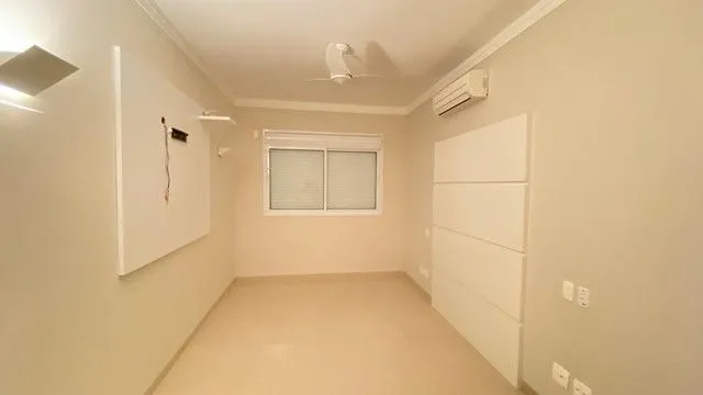 Casa de Condomínio à venda — foto 6 de 10