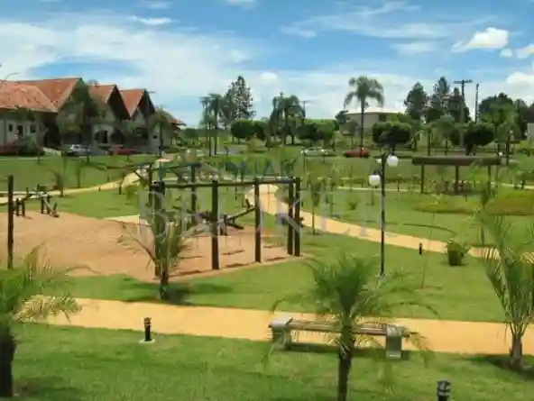 Terreno / Lote / Condomínio  à venda, 400m² — foto 1 de 1