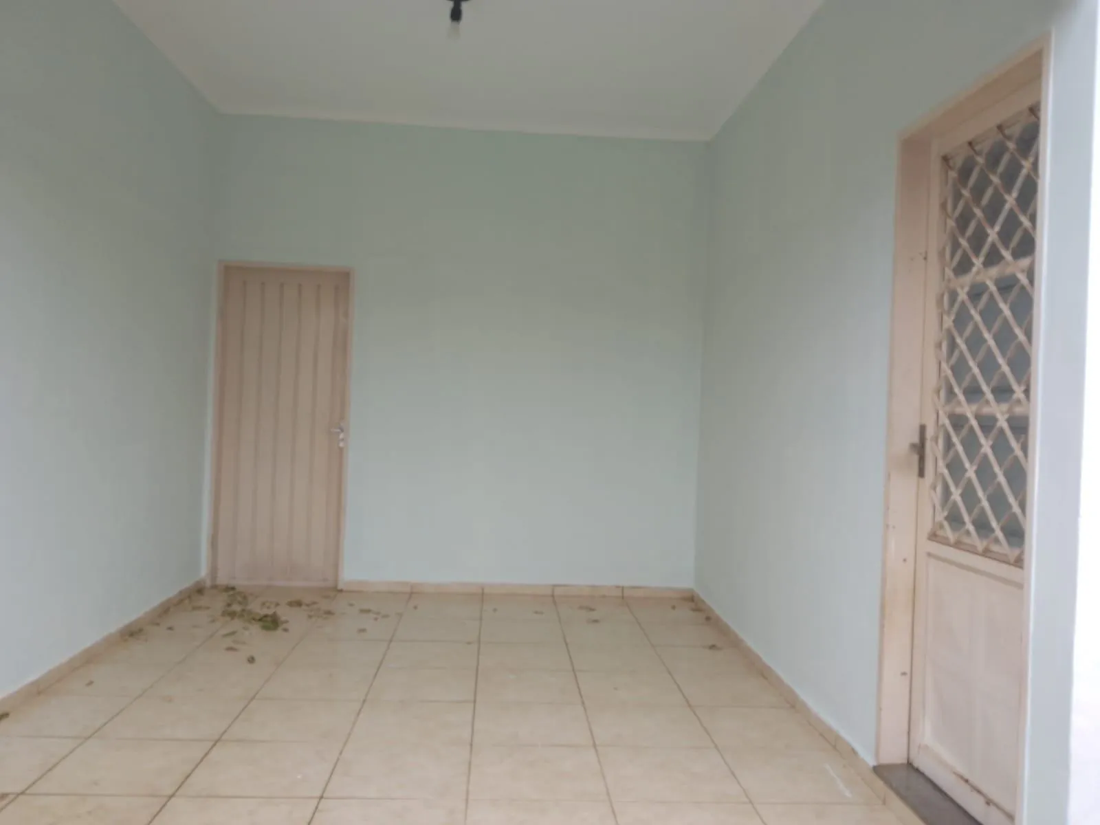 Casa com 2 quartos para aluguel, 60m² — foto 2 de 12