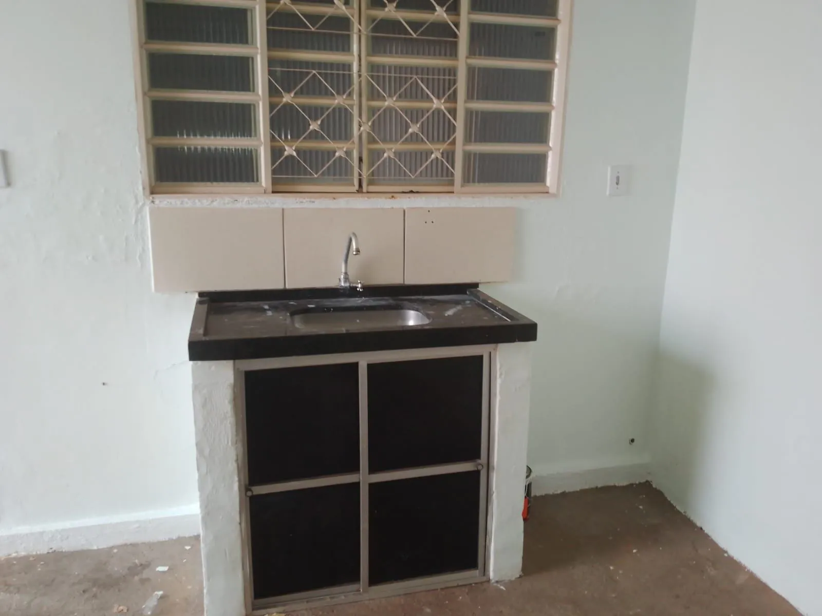 Casa com 2 quartos para aluguel, 60m² — foto 10 de 12