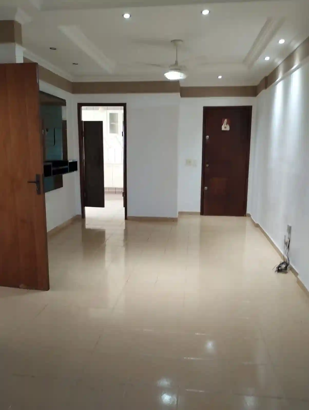 Apartamento com 2 quartos à venda, 75m² — foto 8 de 18