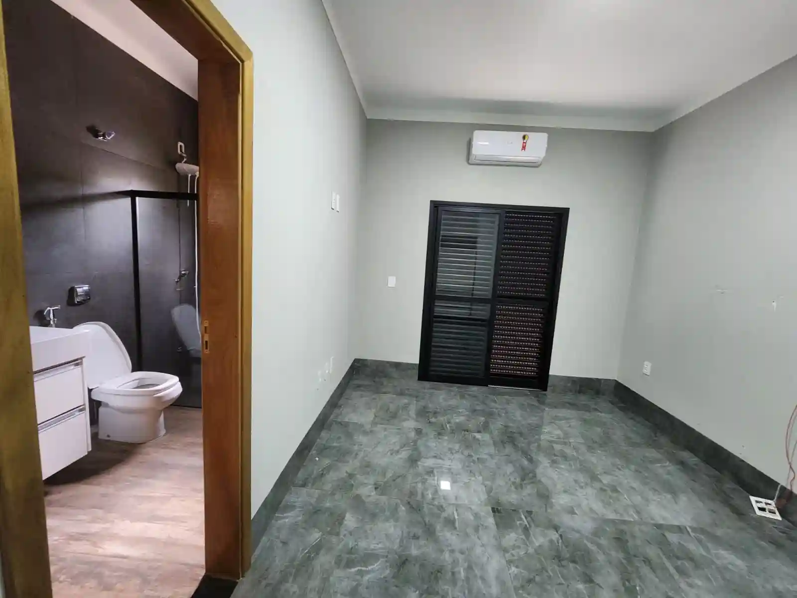 Casa  à venda, 264m² — foto 8 de 16