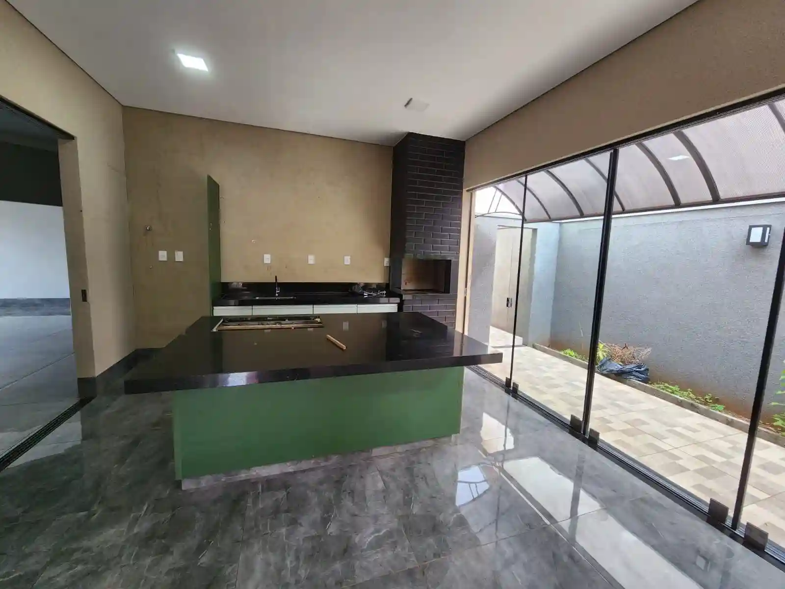 Casa  à venda, 264m² — foto 3 de 16