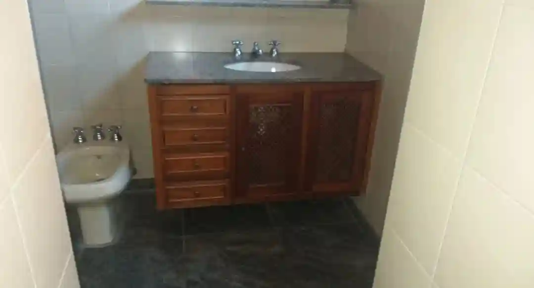 Casa com 4 quartos para aluguel, 530m² — foto 55 de 60