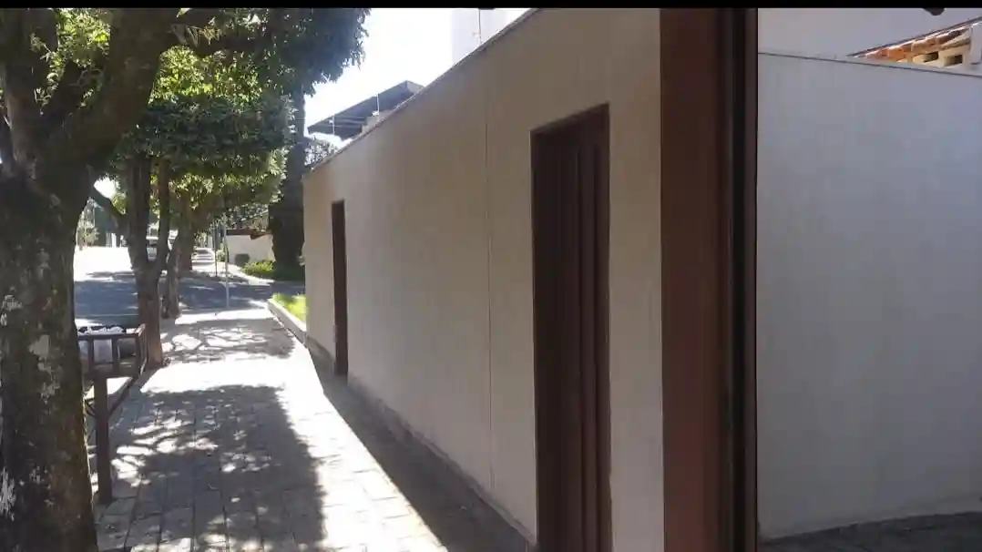 Casa com 4 quartos para aluguel, 530m² — foto 36 de 60
