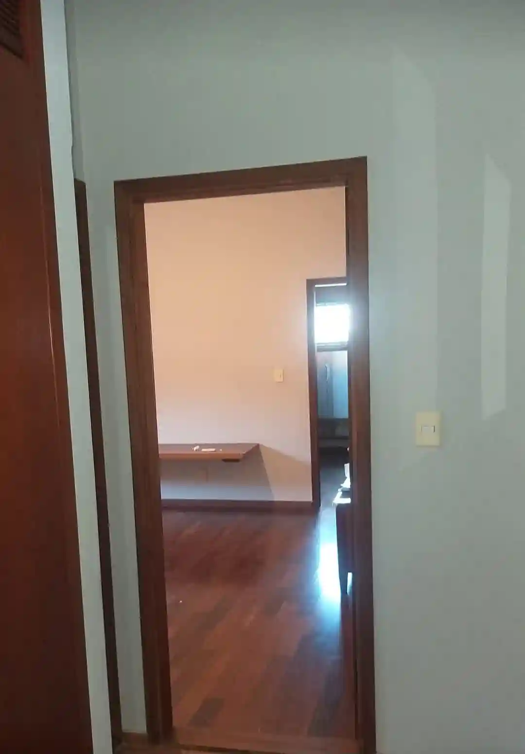 Casa com 4 quartos para aluguel, 530m² — foto 58 de 60
