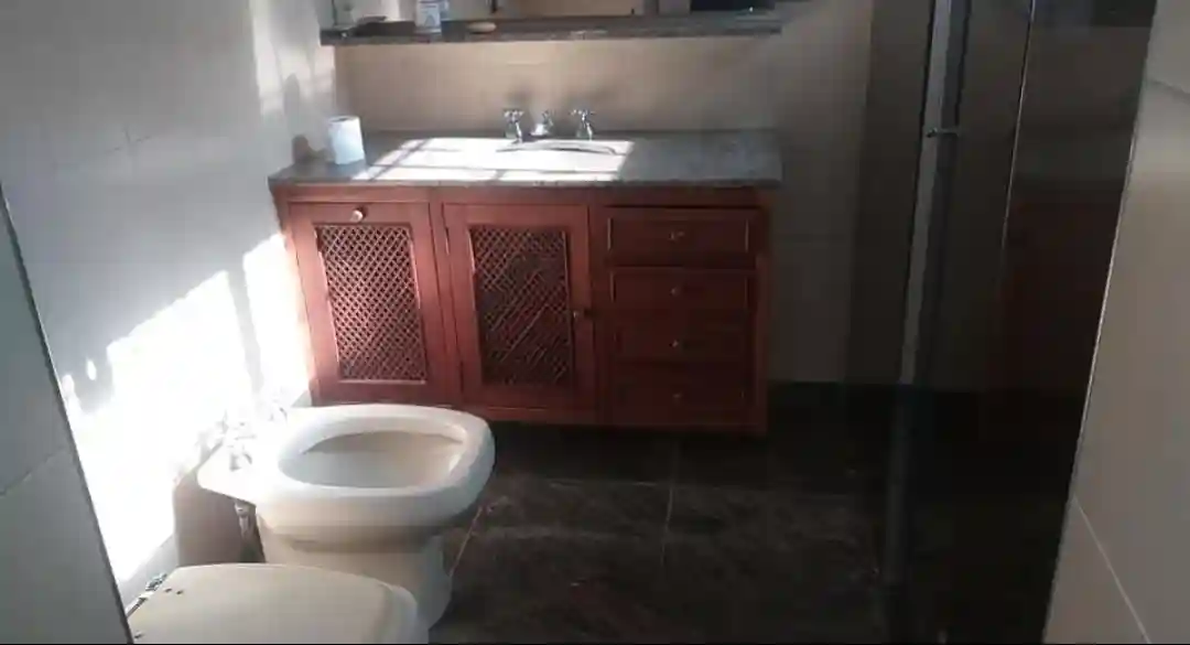 Casa com 4 quartos para aluguel, 530m² — foto 26 de 60