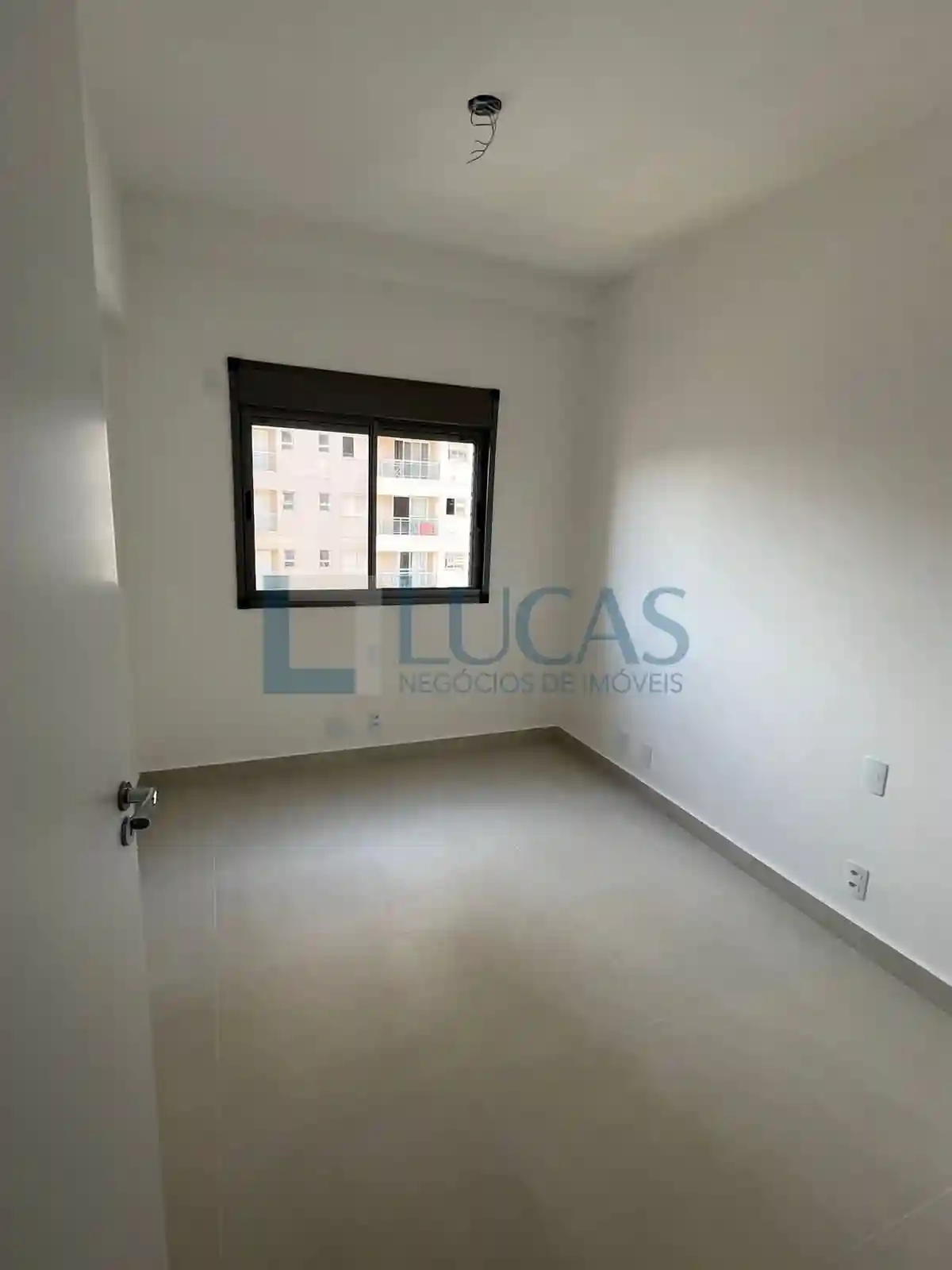 Apartamento com 2 quartos para aluguel, 67m² — foto 13 de 14