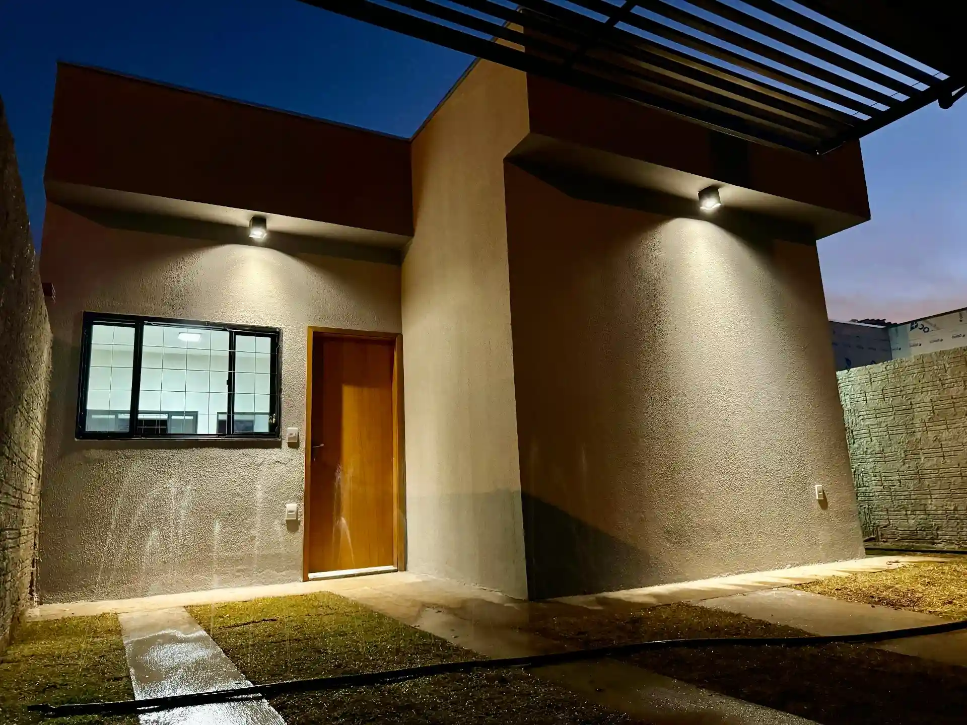 Casa com 2 quartos à venda, 51m² — foto 3 de 15