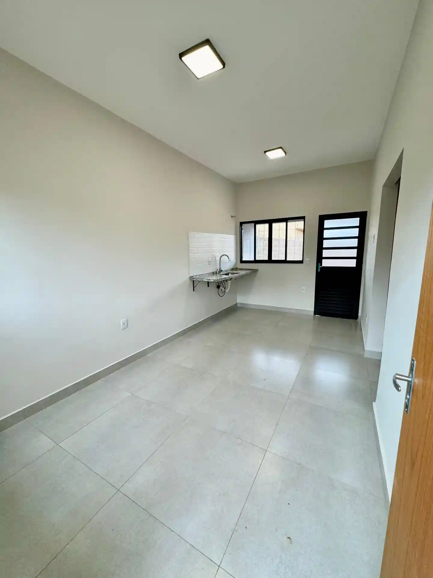 Casa com 2 quartos à venda, 51m² — foto 5 de 15