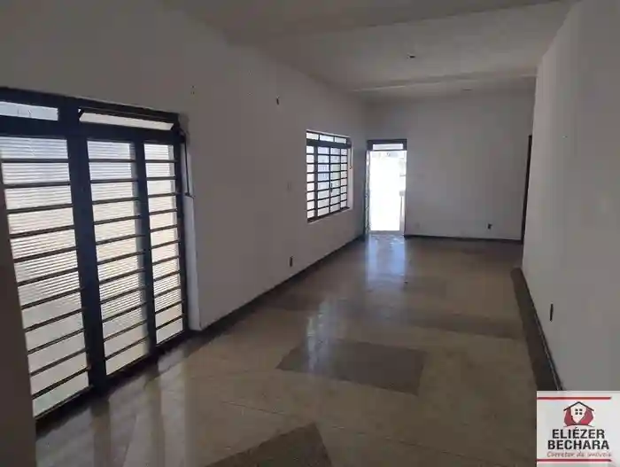 Casa com 2 quartos à venda, 160m² — foto 1 de 41