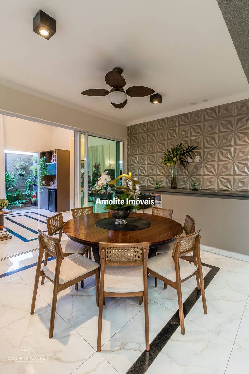 Casa de Condomínio com 3 quartos à venda, 200m² — foto 94 de 123
