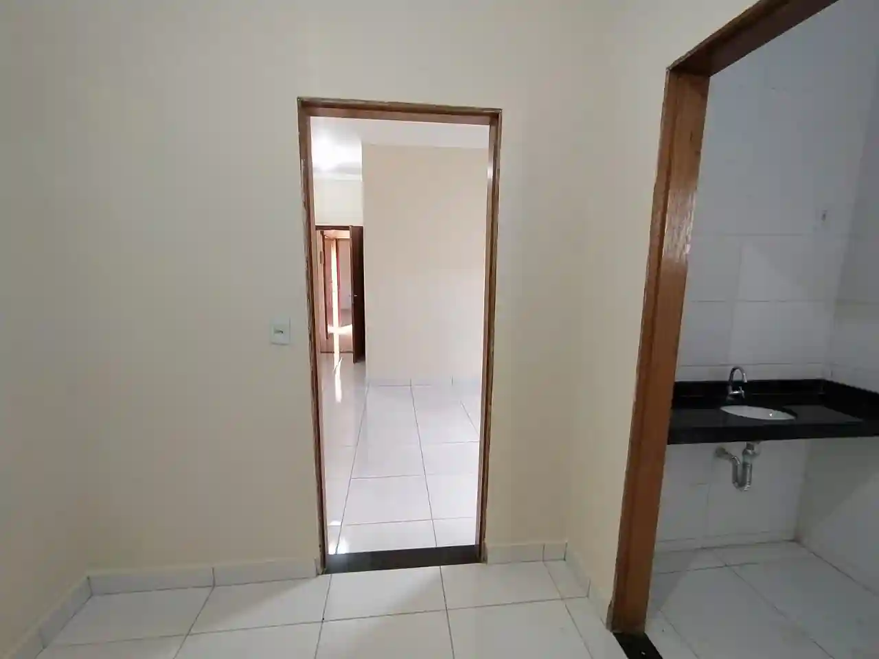 Casa com 3 quartos à venda, 250m² — foto 4 de 24