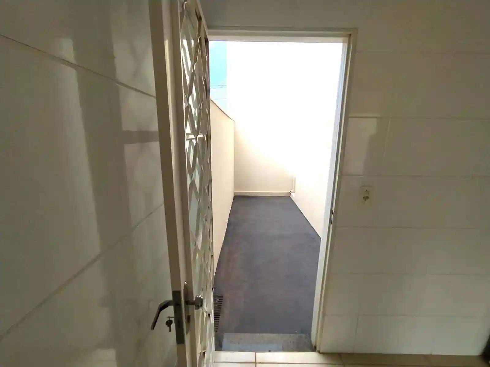 Casa com 3 quartos à venda, 250m² — foto 18 de 24