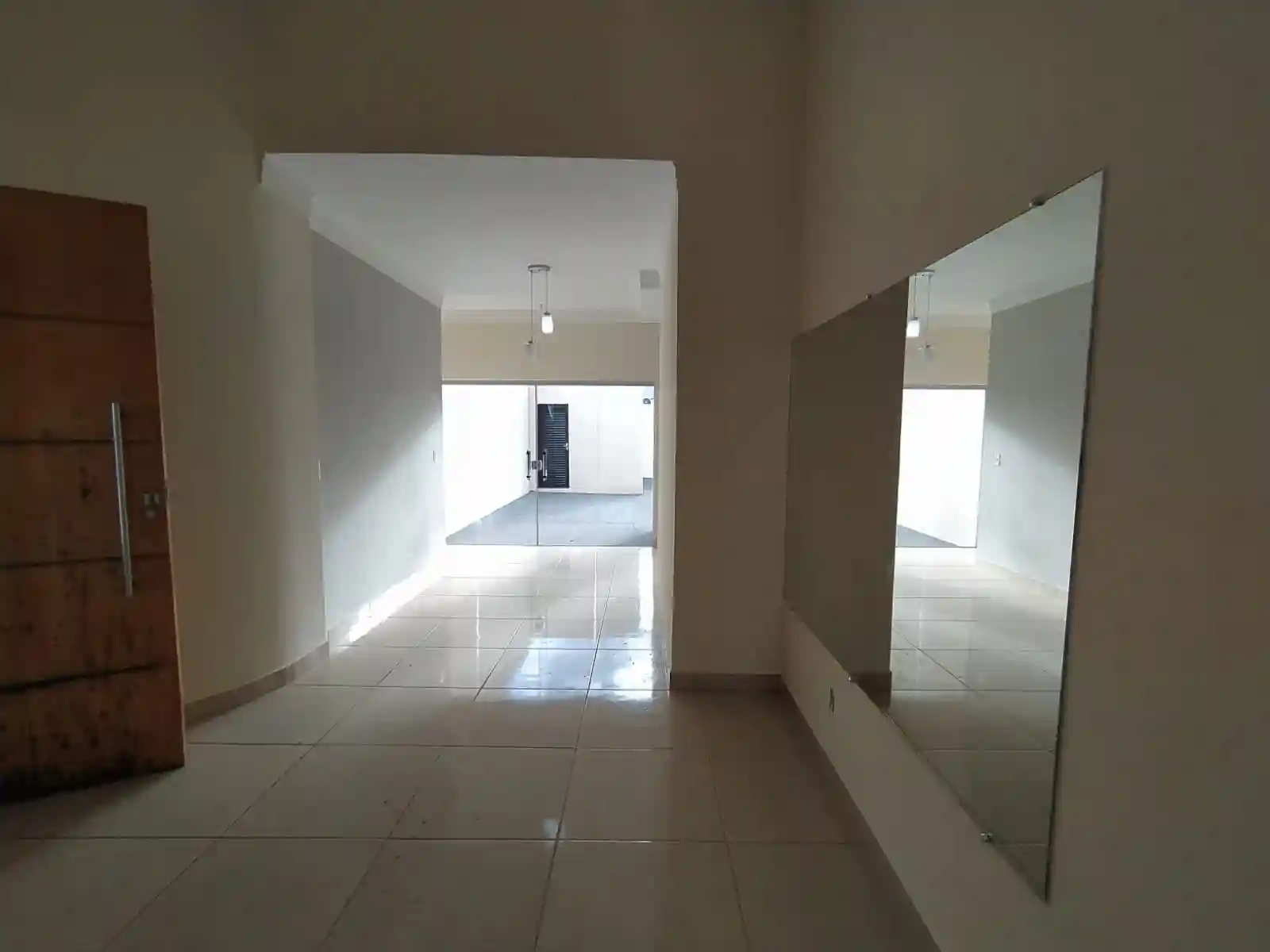 Casa com 3 quartos à venda, 250m² — foto 20 de 24