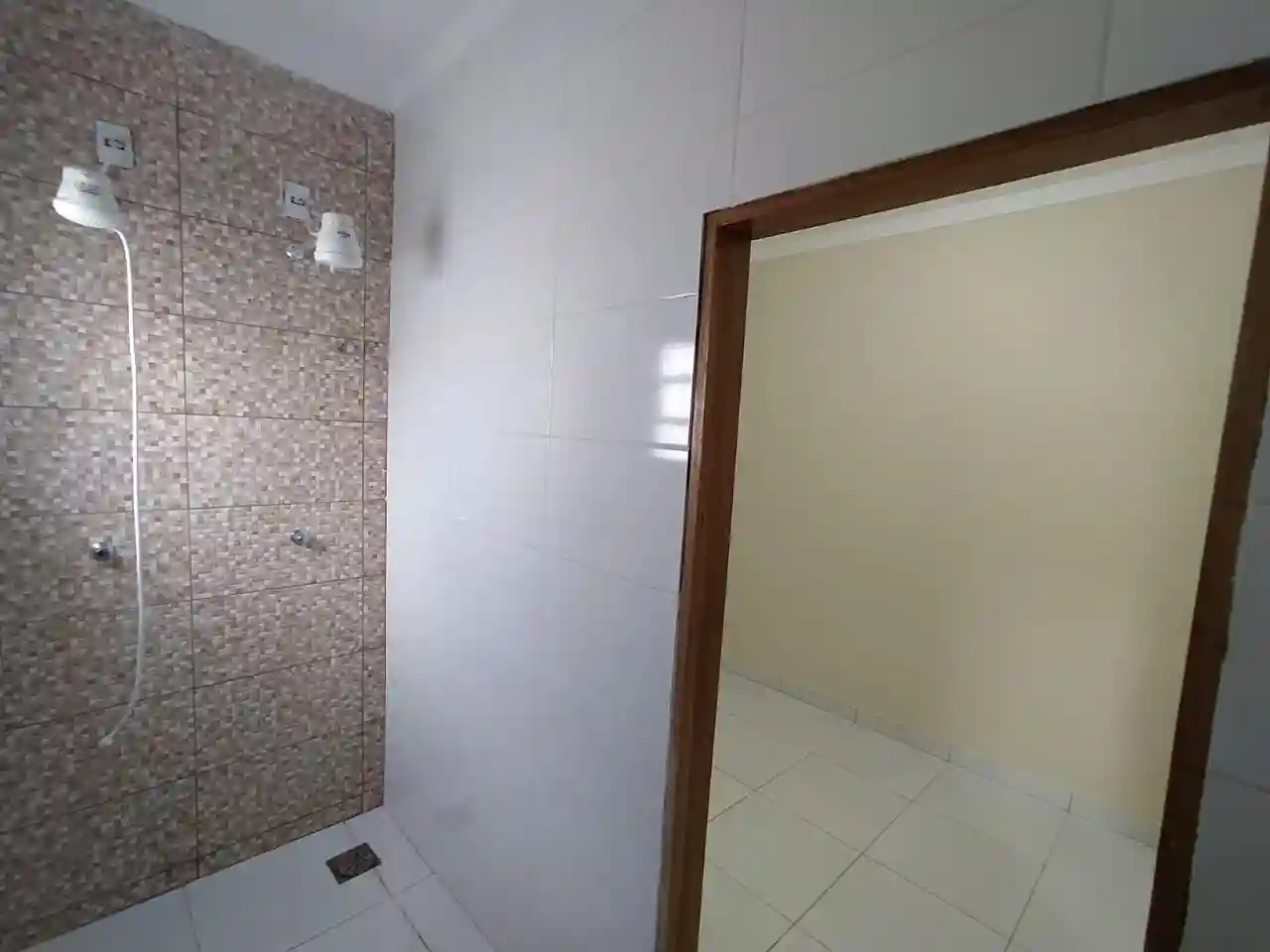 Casa com 3 quartos à venda, 250m² — foto 6 de 24