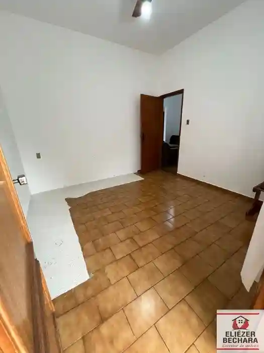 Casa com 2 quartos à venda, 200m² — foto 4 de 47