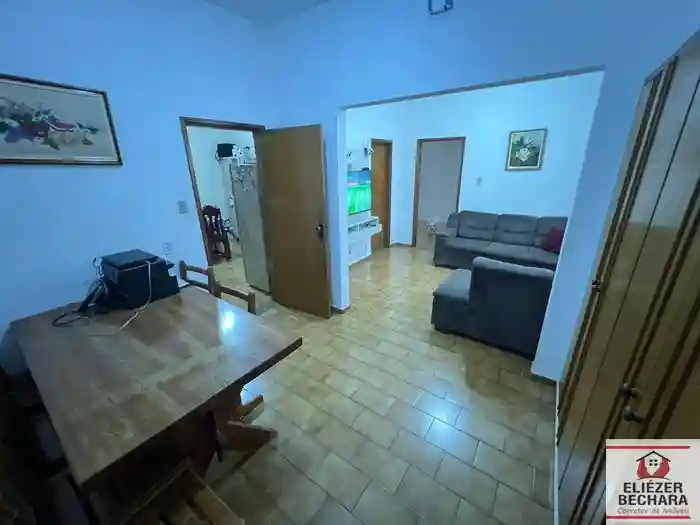 Casa com 2 quartos à venda, 200m² — foto 1 de 47
