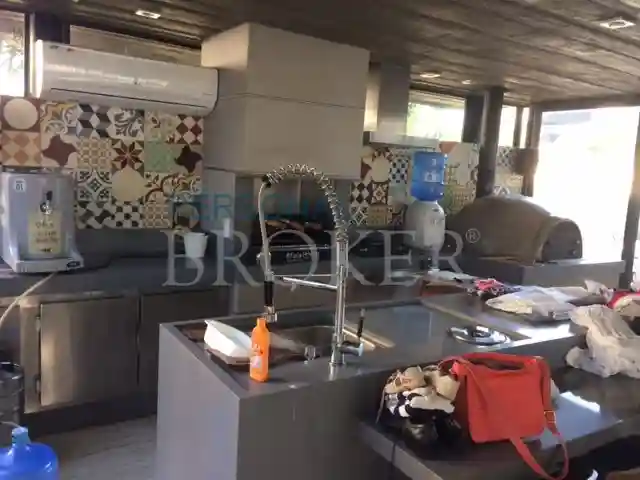 Casa de Condomínio com 4 quartos à venda, 450m² — foto 5 de 11