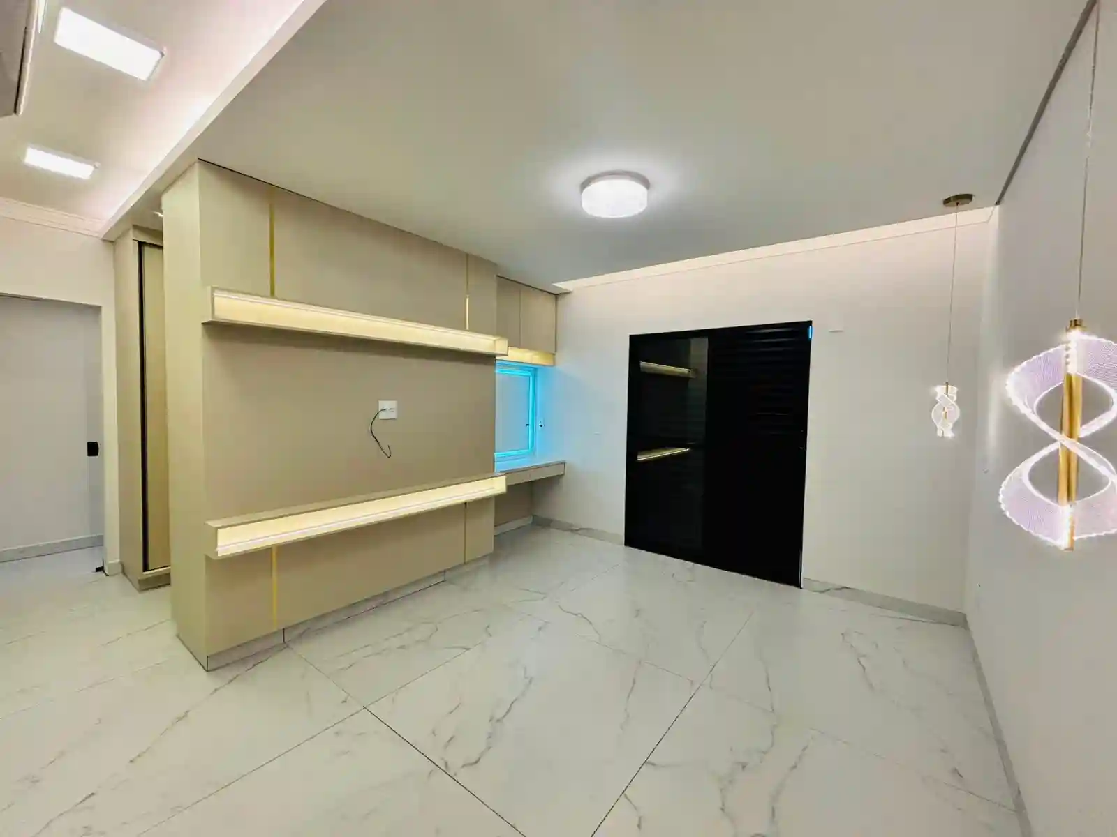 Casa de Condomínio com 3 quartos à venda, 255m² — foto 6 de 47