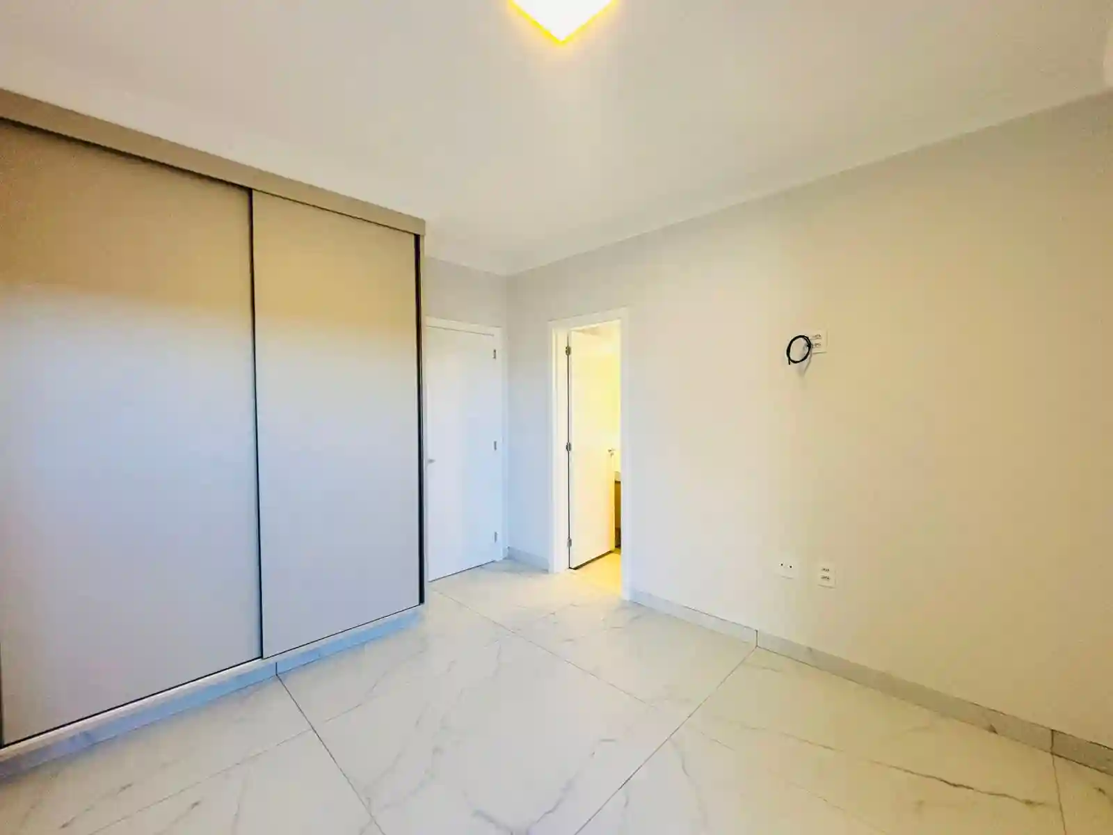 Casa de Condomínio com 3 quartos à venda, 255m² — foto 42 de 47