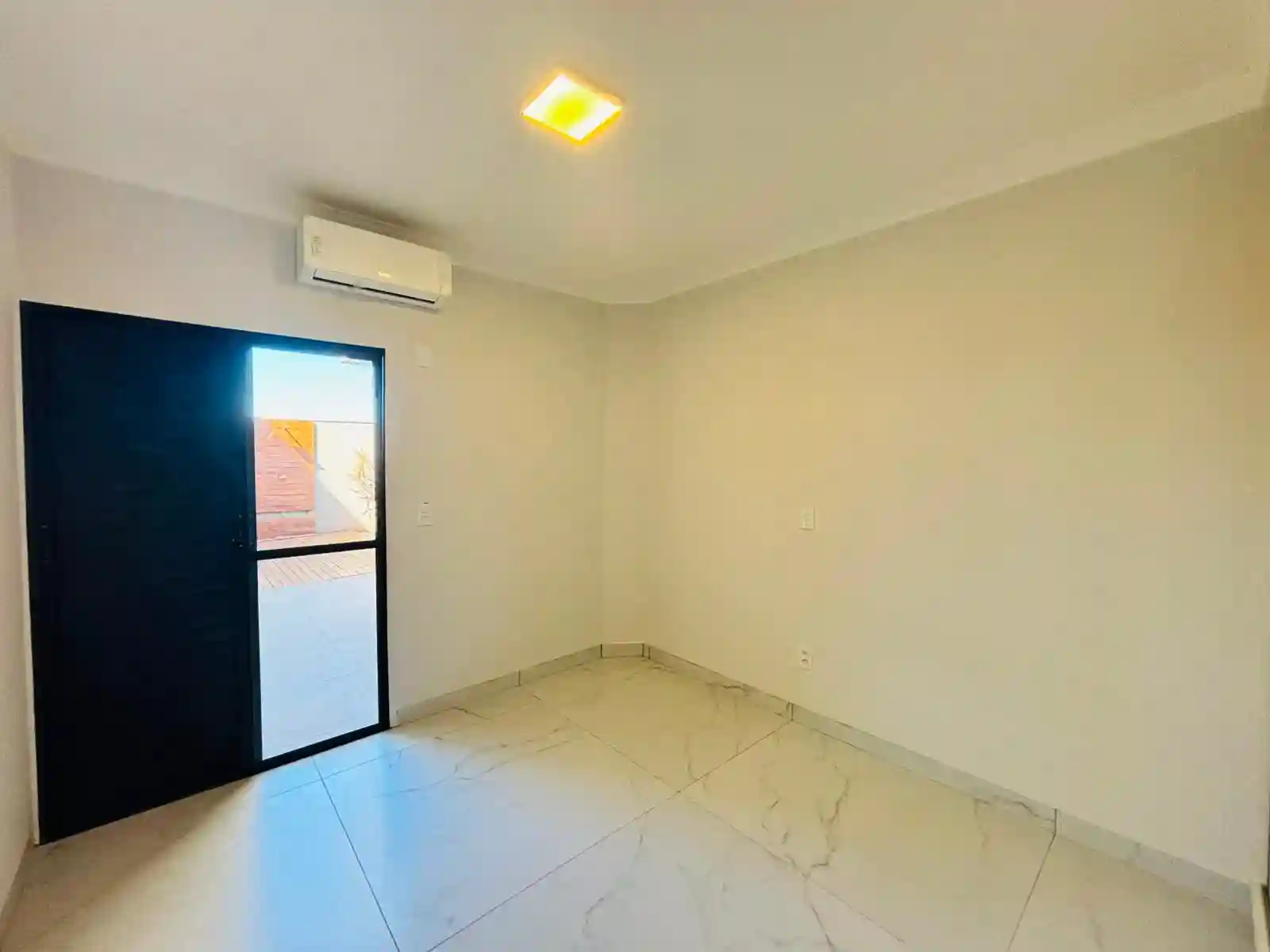 Casa de Condomínio com 3 quartos à venda, 255m² — foto 27 de 47