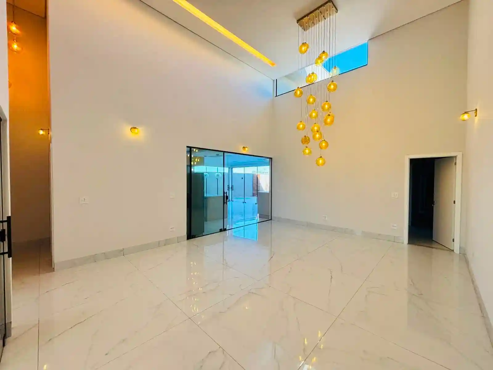 Casa de Condomínio com 3 quartos à venda, 255m² — foto 5 de 47