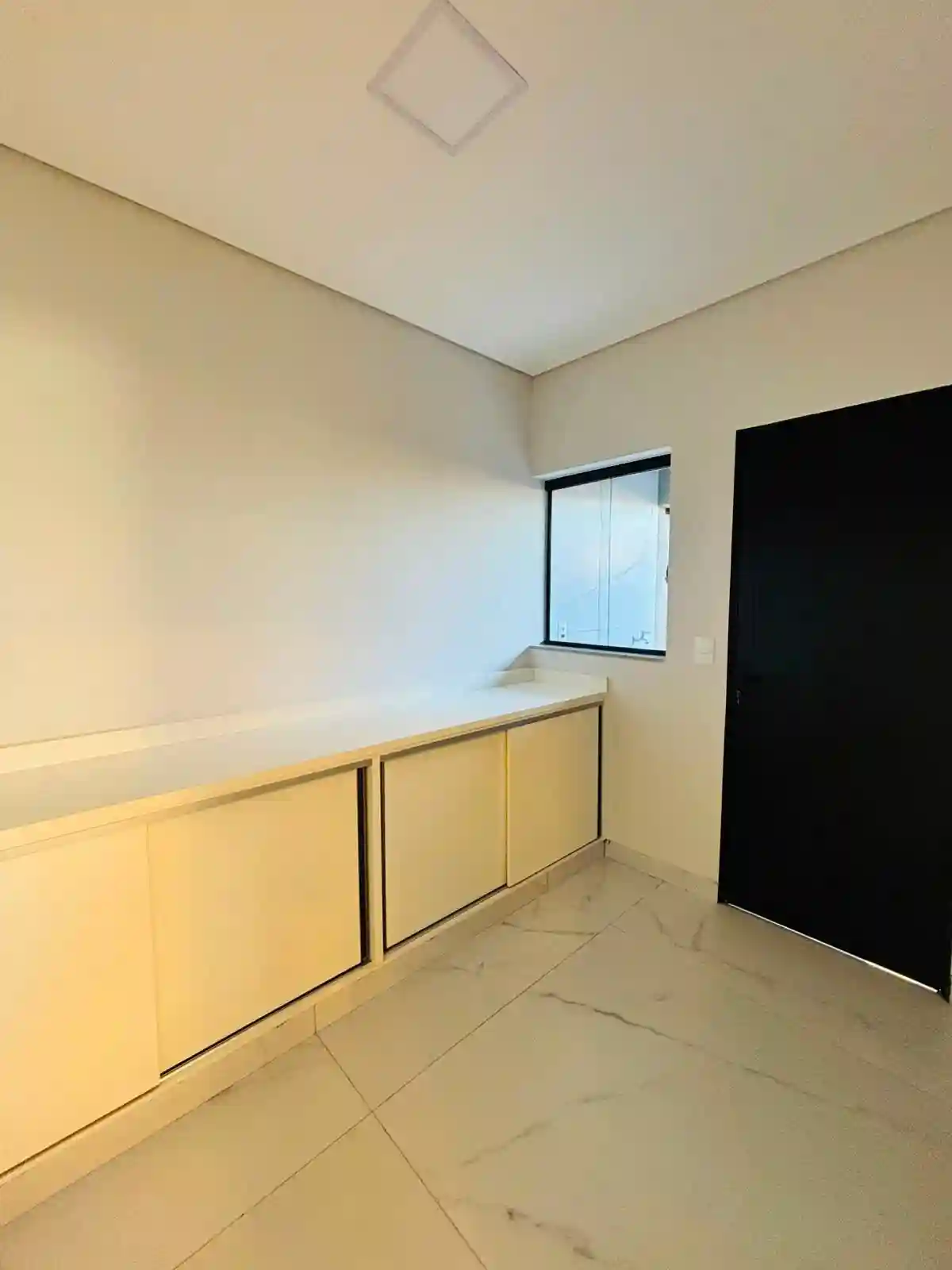 Casa de Condomínio com 3 quartos à venda, 255m² — foto 10 de 47