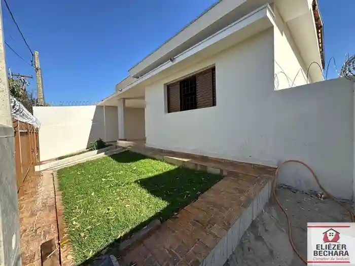 Casa com 3 quartos à venda, 115m² — foto 2 de 15