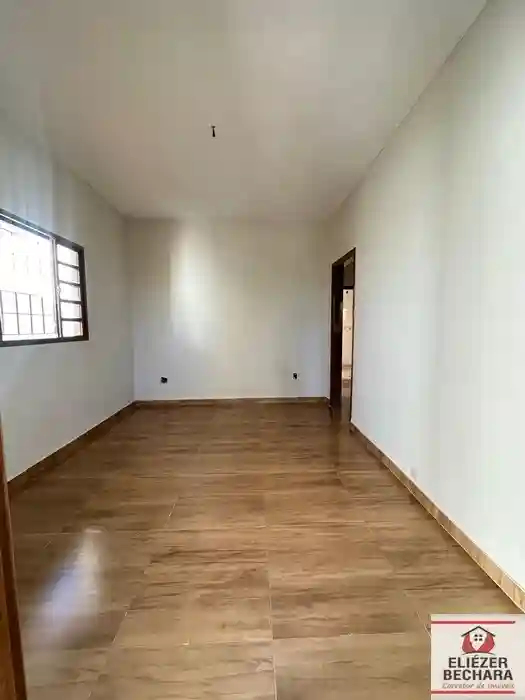 Casa com 3 quartos à venda, 115m² — foto 1 de 15