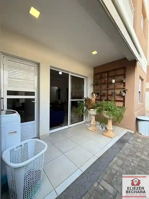 Apartamento com 2 quartos à venda, 77m² — foto 12 de 37