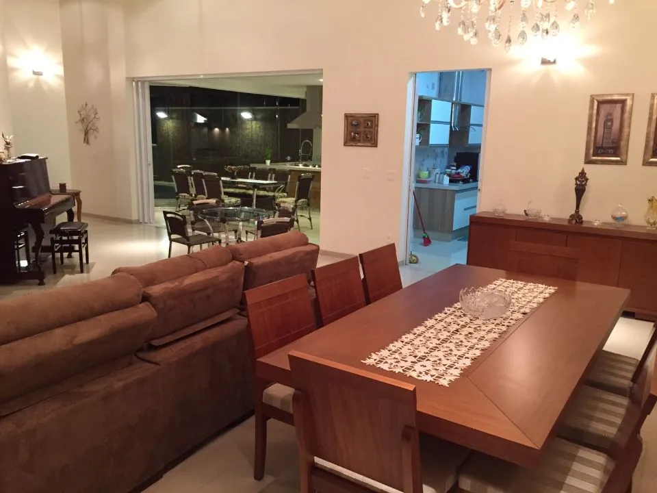 Casa de Condomínio à venda — foto 6 de 11