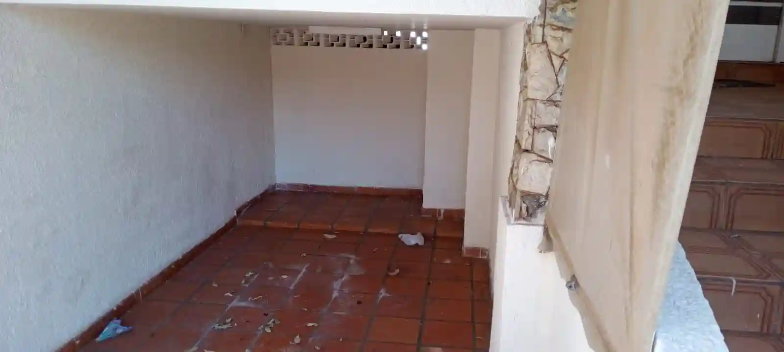 Casa com 3 quartos à venda, 275m² — foto 2 de 10