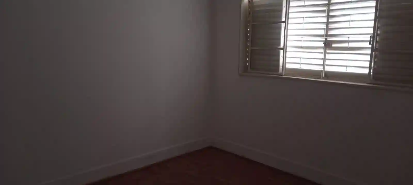 Casa com 3 quartos à venda, 275m² — foto 5 de 10