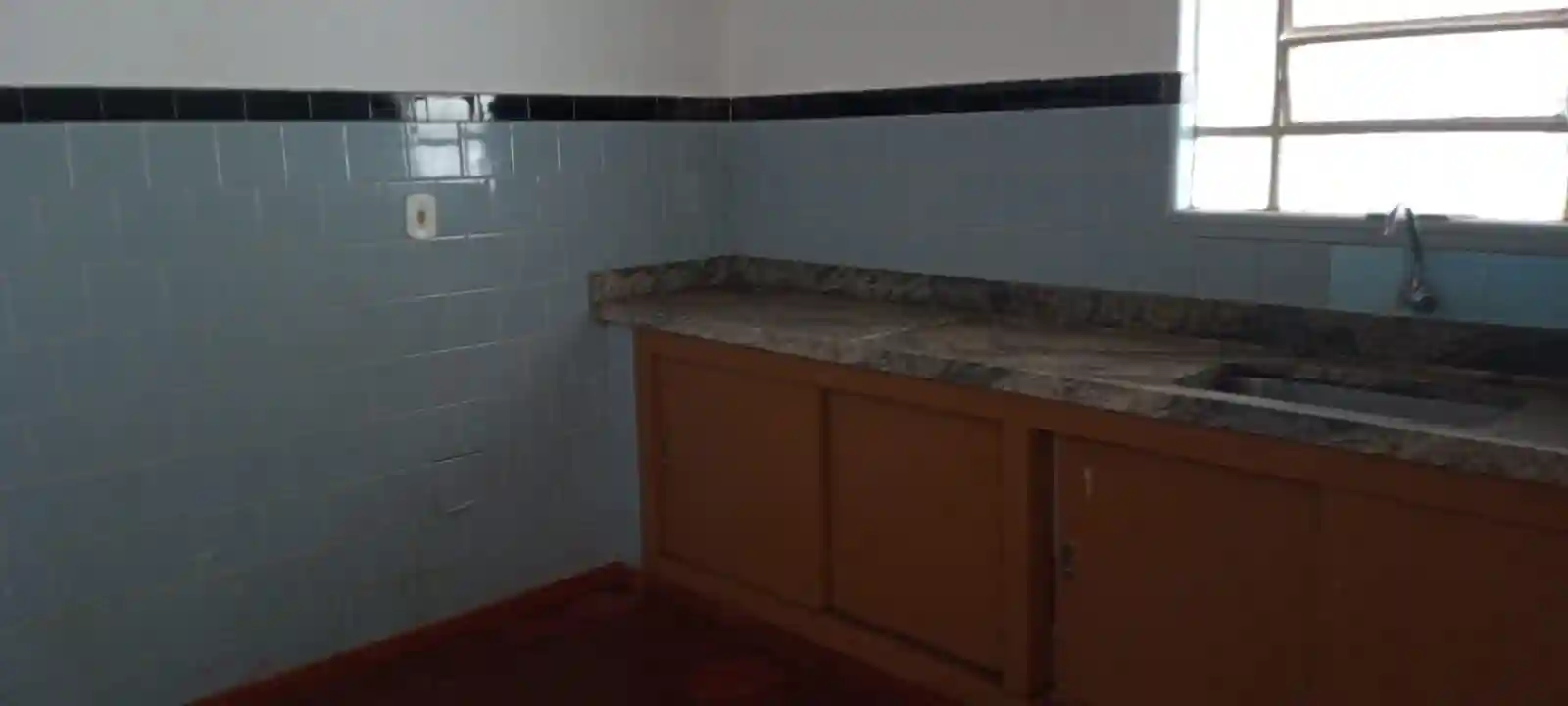 Casa com 3 quartos à venda, 275m² — foto 9 de 10