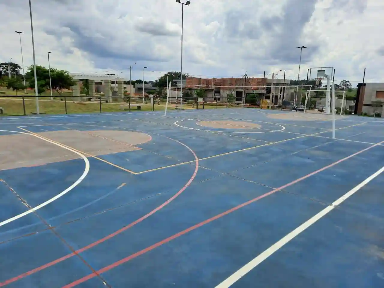 Terreno / Lote / Condomínio  à venda, 253m² — foto 6 de 11