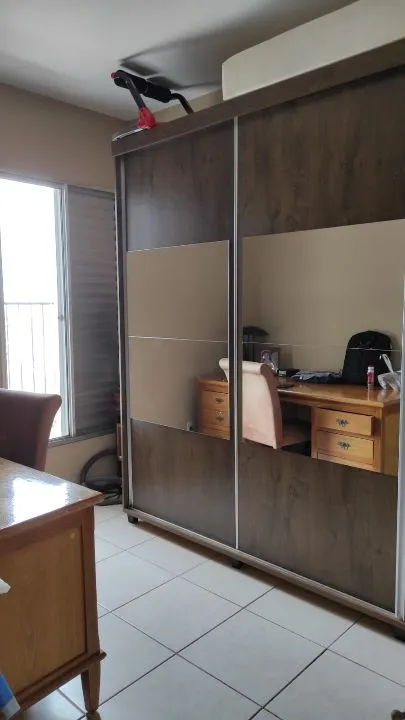 Apartamento com 3 quartos à venda, 80m² — foto 2 de 8