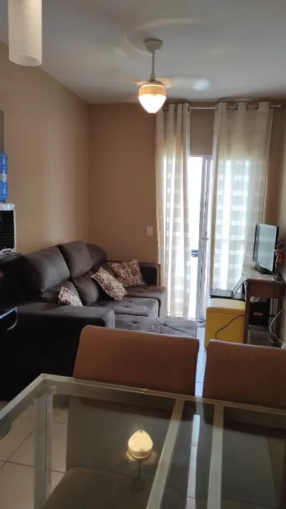 Apartamento com 3 quartos à venda, 80m² — foto 3 de 8