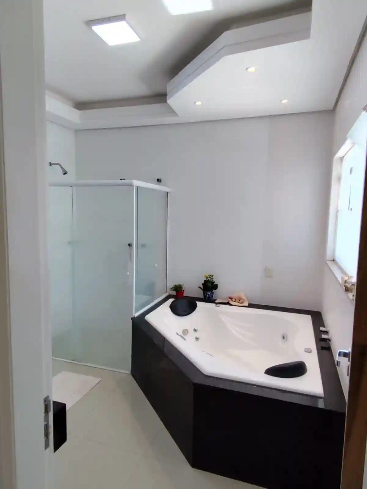 Casa de Condomínio com 5 quartos à venda, 405m² — foto 21 de 34