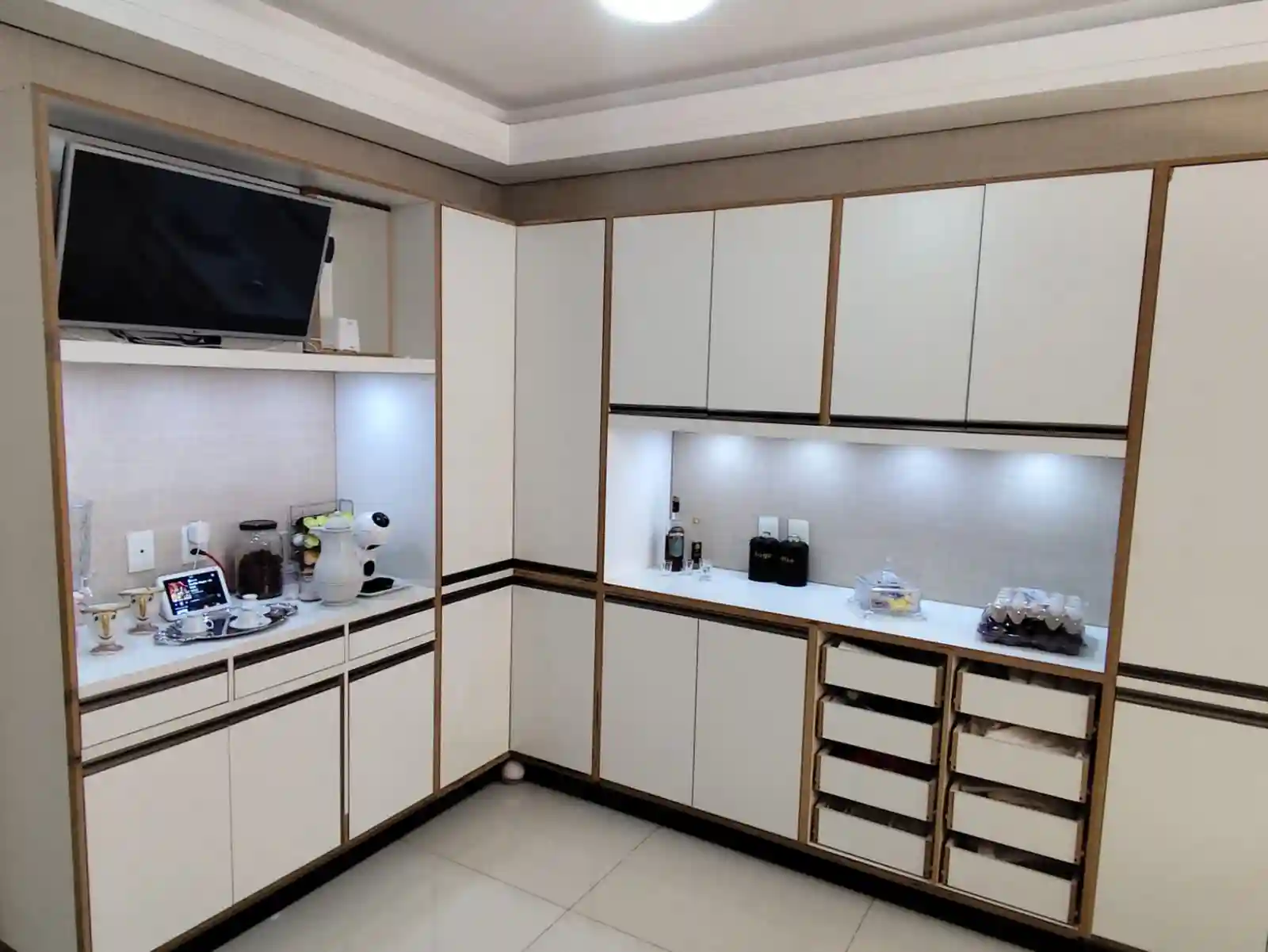 Casa de Condomínio com 5 quartos à venda, 405m² — foto 23 de 34