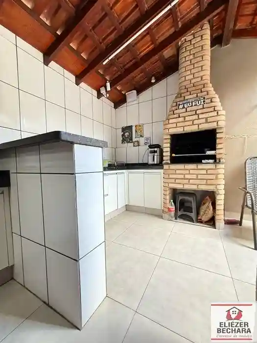 Casa com 3 quartos à venda, 167m² — foto 8 de 23