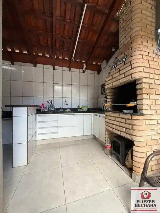 Casa com 3 quartos à venda, 167m² — foto 6 de 23