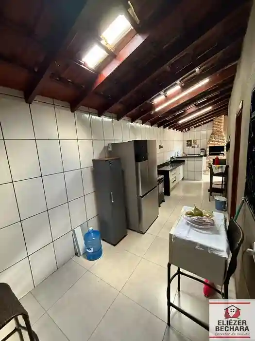 Casa com 3 quartos à venda, 167m² — foto 10 de 23