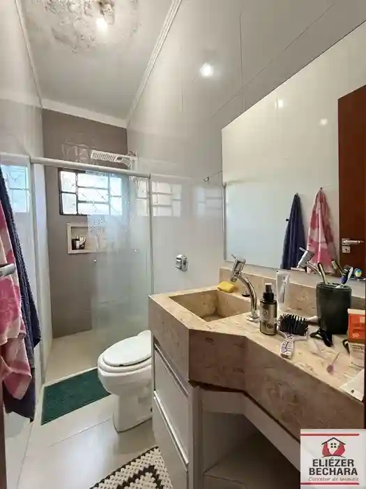 Casa com 3 quartos à venda, 167m² — foto 18 de 23