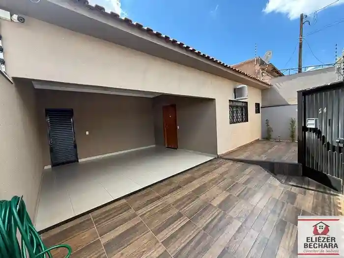 Casa com 3 quartos à venda, 167m² — foto 4 de 23