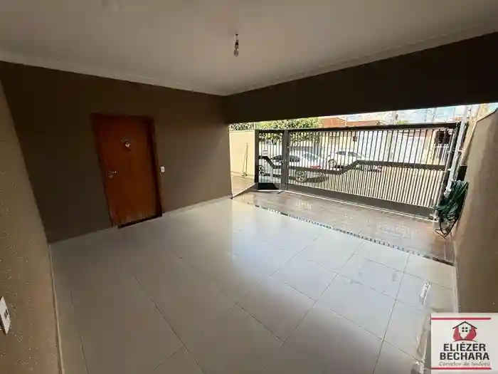 Casa com 3 quartos à venda, 167m² — foto 21 de 23