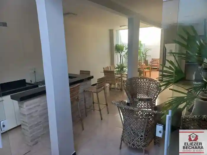 Casa com 3 quartos à venda, 170m² — foto 23 de 45