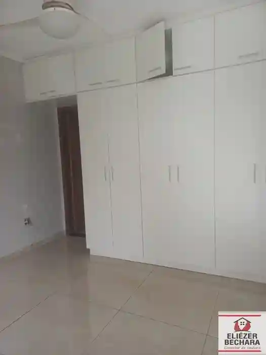 Casa com 3 quartos à venda, 170m² — foto 32 de 45